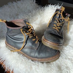 Dr. Martens Vintage Made In England